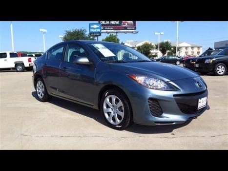 Mazda : Mazda3 i i 2.0L CD 4 Speakers AM/FM radio AM/FM/CD/MP3 Compatible Audio System ABS brakes