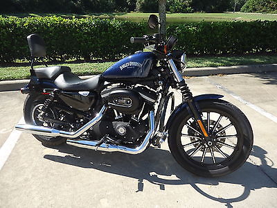 Harley-Davidson : Sportster 2013 harley sportster 883 iron only 1300 miles and like new