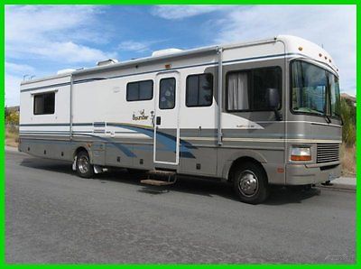 2000 Fleetwood Bounder D34 34' Class A RV Ford V10 Gas Slide Out Generator A/C