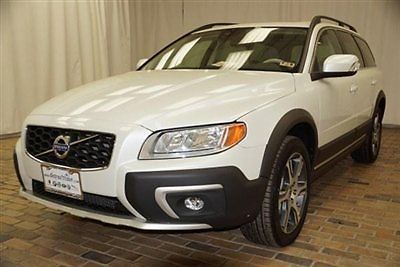 Volvo : XC (Cross Country) AWD 4dr Wgn T6 AWD Wagon T6 Mgr Demo 3.0L TURBOCHARGED Crystal White Pearl
