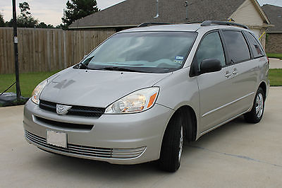 Toyota : Sienna LE Mini Passenger Van 5-Door 2004 toyota sienna le only 60 k immaculate condition service records must see