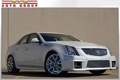 Cadillac : CTS -V Sedan 2011 cts v white diamond one owner 18 000 miles simply like new loaded