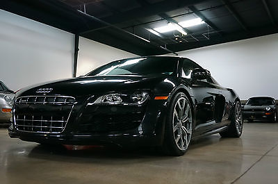 Audi : R8 Base Coupe 2-Door 2010 audi r 8 v 10 low miles lots of options 1 owner