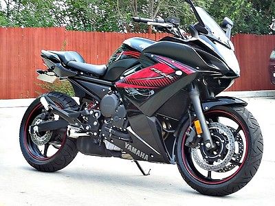Yamaha : FZ Raven PERFECT! NEW CONDITION YAMAHA FZ6R ONLY 400 MILES! IMMACULATE!