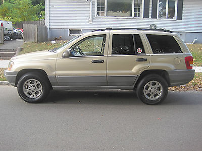 Jeep : Grand Cherokee Laredo Sport Utility 4-Door 2000 jeep grand cherokee laredo sport utility 4 door 4.0 l 4 x 4 new tires