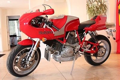 Ducati : Superbike 2002 ducati mh 900 evoluzione very rare collector only 2000 made like new