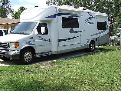 2005 Coachman Concord 275DS