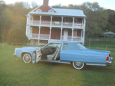 Lincoln : Continental Town Coupe 1977 lincoln town coupe