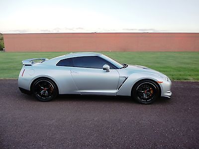 Nissan : GT-R GTR GT R Ecutek Tune Rays Wheels OVER $20K In MODS 2009 nissan gtr gt r r 35 premium all service up to date clean carfax make offer