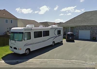 Four Winds Hurricane RV 33 feet, 2001