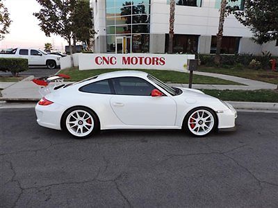 Porsche : 911 2dr Coupe GT3 RS 2011 porsche 911 gt 3 rs carrera white no graphics must see