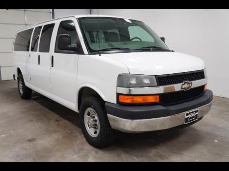 Chevrolet : Express RWD 3500 155 2007 chevy express 3500 15 passenger people mover church van just 11995