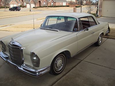 Mercedes-Benz : 200-Series chrome Rare 1966 250 se full sized hard-top coupe