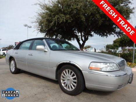 Lincoln : Town Car Executive Executive 4.6L Leather CD 4 Speakers AM/FM radio Cassette Radio data system
