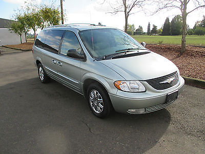 Chrysler : Town & Country Limited 2003 chrysler town and country limited luxury mini van