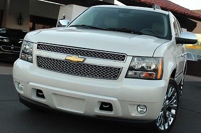 Chevrolet : Tahoe LTZ 2011 chevy tahoe ltz 4 wd fully loaded pearl white tan 1 owner maintained