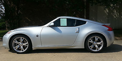Nissan : 370Z Touring Coupe 2-Door 2011 nissan 370 z