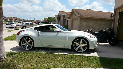 Nissan : 370Z Base Coupe 2-Door pearl white 22 inch staggered vossen weels
