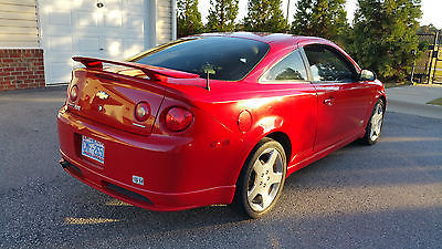 Chevrolet : Cobalt SS Coupe 2-Door Red cobalt in good condition.