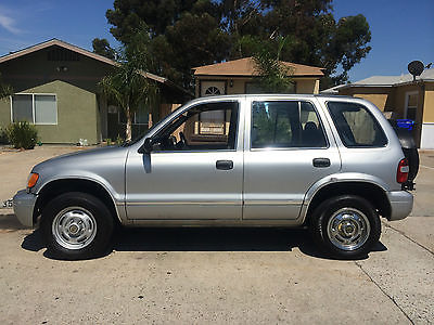 Kia : Sportage UT 2001 kia sportage base sport utility 4 door 2.0 l