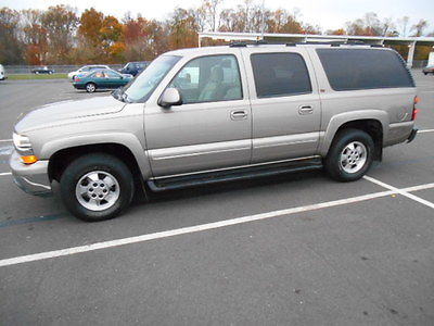 Chevrolet : Suburban NICE 4X4 SUBURBAN LT,BEST OFFER BUYS,WINTER READY  2002 chevy suburban lt 4 x 4 roof leather 3 rows autoride winter ready best offr