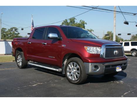 Toyota : Tundra CrewMax 5.7L 4 x 4 limited navigation sunroof leather bedcover jbl sound ac seats clean