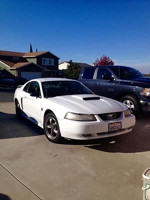 Ford : Mustang GT 2004 ford mustang anniversary edition coupe with mach 1000 system