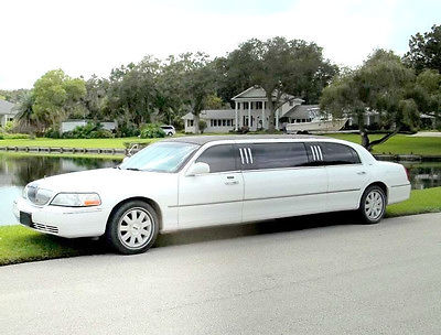 Lincoln : Town Car Royale Stretch Limo 2003 lincoln town car executive limousine 4 door 4.6 l