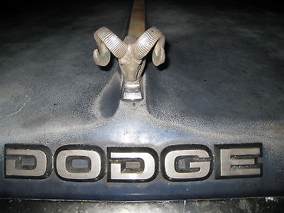 Dodge : Ram 1500 base 1990 2 wd ext cab 8 ft box ram 150