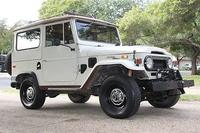 Toyota : Land Cruiser FJ40 1970 6 cylinder 4 x 4 3 speed on column with toyota power take off pto winch