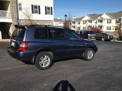 Toyota : Highlander Hybrid 2006 toyota highlander hybrid moonroof 7 seats clean carfax new rear brakes