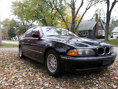 BMW : 5-Series I BMW 528i 1998