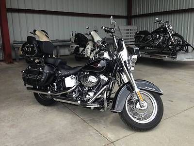 Harley-Davidson : Softail 2013 harley davidson heritage softail flstc black 2300 miles many extra