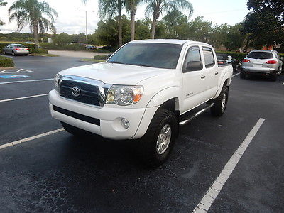 Toyota : Tacoma SR5 2011 toyota tacoma sr 5 4 x 4 double cab excellent condition