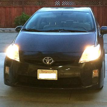 Toyota : Prius Hatchback 4-Doors II Toyota Prius 2010 HB 4DR II - Exterior Color Gray Interior Color Tan