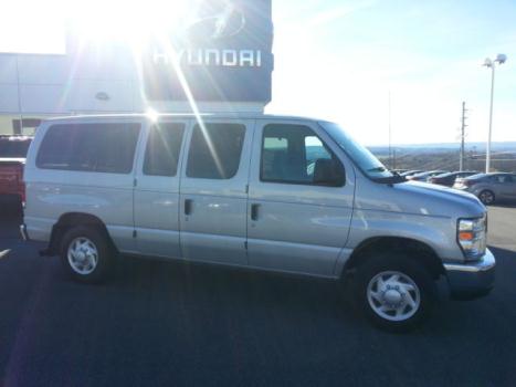 Ford : E-Series Van E-150 XL Very clean vehicle Clean carfax, low miles 8 passenger Priced to move