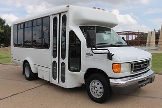 Ford : E-Series Van E-350 13 Passenger Shuttle Bus 2004 ford e 350 13 passenger shuttle school church airport daycare hotel bus
