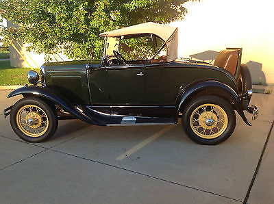 Ford : Model A Yellow Beautiful 1931 Ford Roadster Convertiable with Rumble Seat