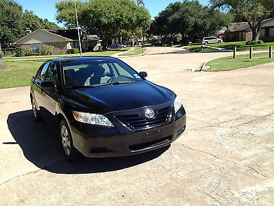 Toyota : Camry LE 2009 toyota camry le clean title going cheap