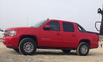 Chevrolet : Avalanche LT Crew Cab Pickup 4-Door 2007 chevy avalanche lt 1 one owner victory red cashmere 87700 miles 4 x 2