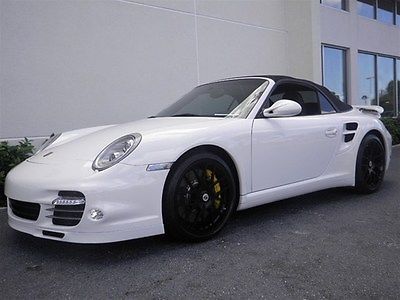 Porsche : 911 Turbo S Convertible 2-Door Turbo S Cabriolet, Stunning and LOADED! PCCB! Low Miles