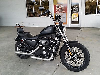 Harley-Davidson : Sportster 2011 harley davidson sportster iron xl 883 n with only 4 k miles
