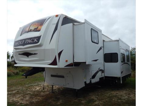 2011 Forest River Wolf Pack F396WP Front Queen Triple Slid