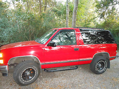Chevrolet : Tahoe LT Chevrolet Tahoe LT 1997/ 2 door sport utility / 4 wheel drive.