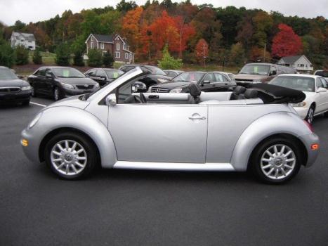 Volkswagen : Beetle-New 2dr Converti 2004 beetle convertible auto 2.0 l leather a c pw pl pm low miles 69 k silver