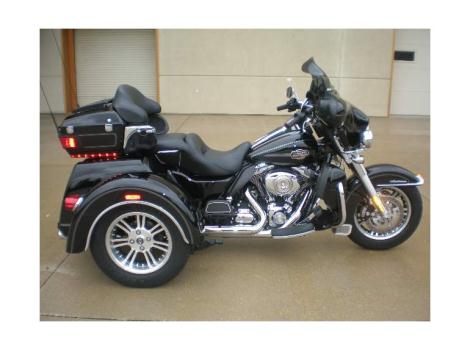 2013 Harley-Davidson FLHTCUTG - Tri Glide Ultra Classic