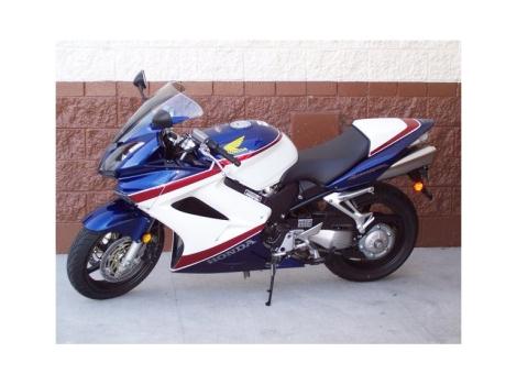 2007 Honda Vfr 800 3 INTERCEPTOR