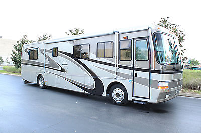 2001 Monaco Windsor 23,900 MILES, 365 HOURS ON GEN.  FLORIDA rv GARAGED KEPT