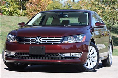 Volkswagen : Passat Navigation SEL Warranty Premium Plus Navigation,FENDER AUDIO,Heated Leather,Moonroof,Bluetooth OPERA RED - Warranty!