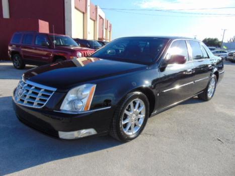 Cadillac : DTS WHOLESALE *LIVERY PROFESSIONAL* 2010 BLACK ON BLACK CADDY DTS - NAVIGATION & LOADED 1SL